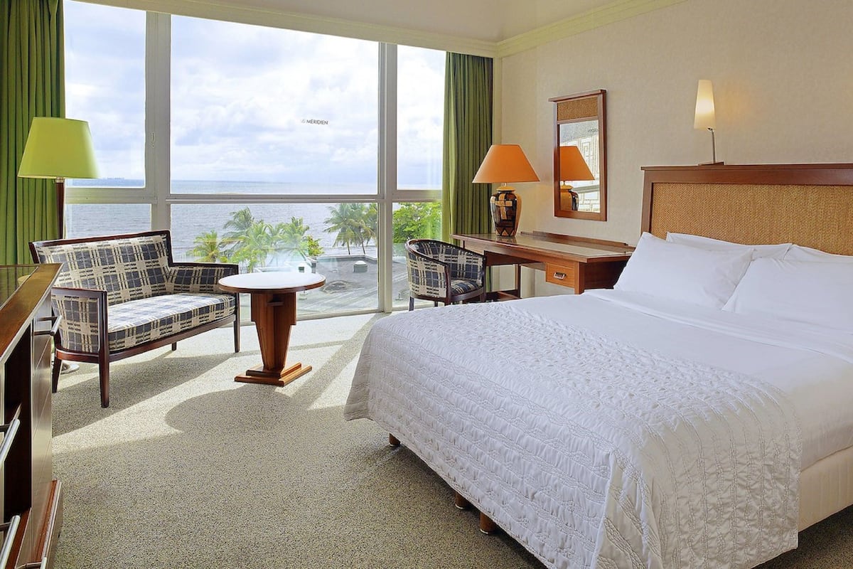 Ropa de cama de alta calidad, cubrecamas y colchones con pillow-top