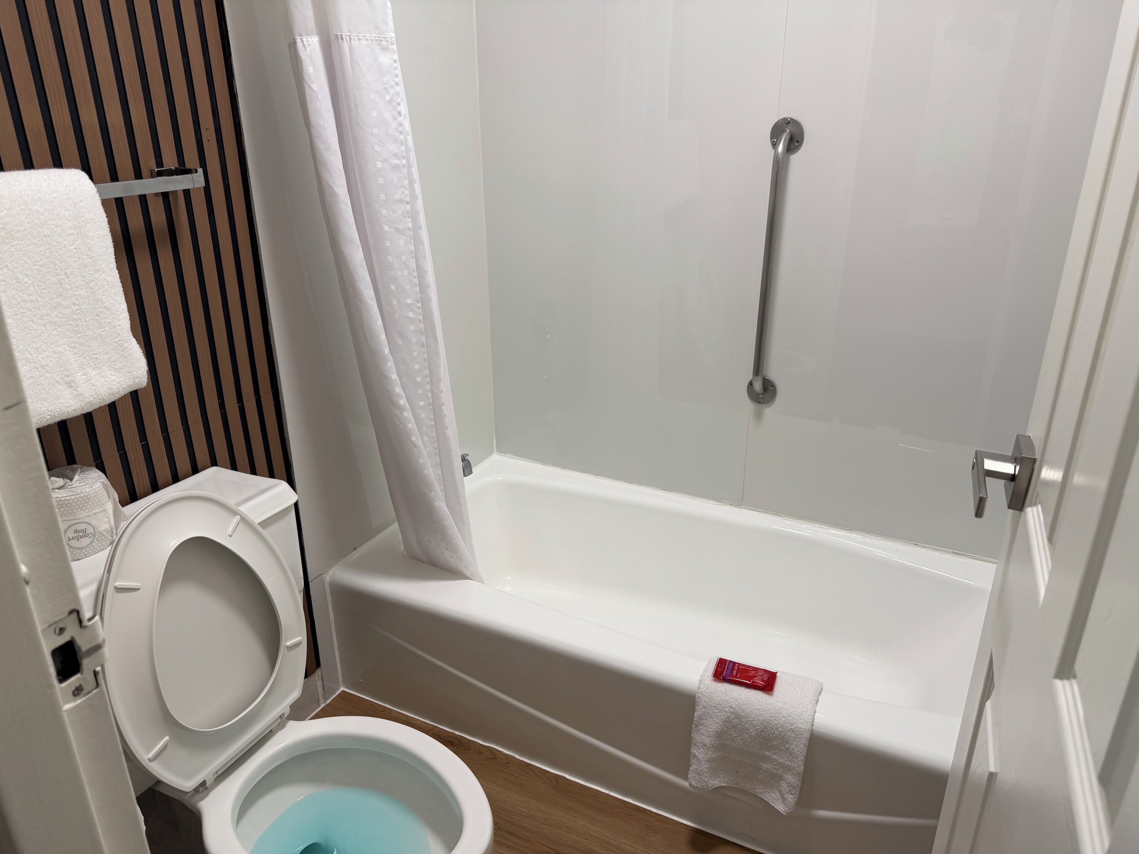 Photo - SureStay by Best Western Irving Grapevine DFW North