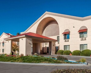 Exterior - Quality Inn & Suites Farmington (Farmington)