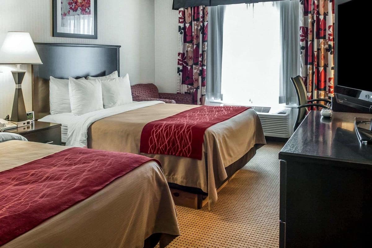 Standard Room, 2 Queen Beds, Non Smoking