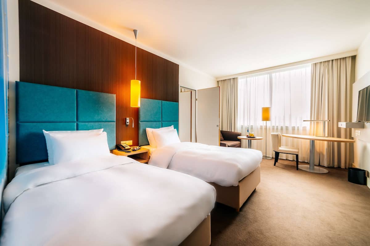 standard room | 1 bedroom, hypo-allergenic bedding, desk, laptop workspace