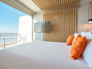 Executive-værelse - 1 dobbeltseng med sovesofa - balkon - havudsigt | Gratis produkter i minibaren, pengeskab på værelset, skrivebord