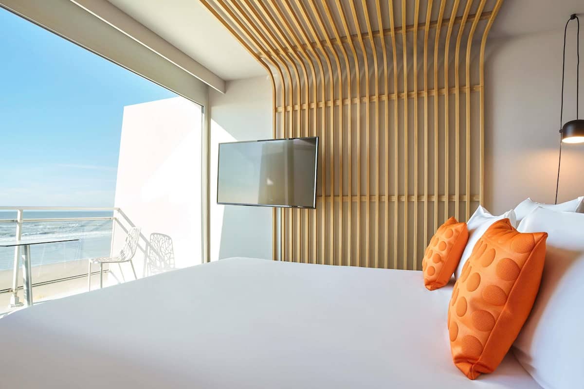 Executive Room, 1 Double Bed with Sofa bed, Balcony, Sea View