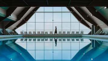 Una piscina techada