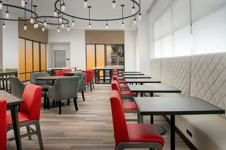 Hilton Garden Inn Orlando Downtown - Image 30