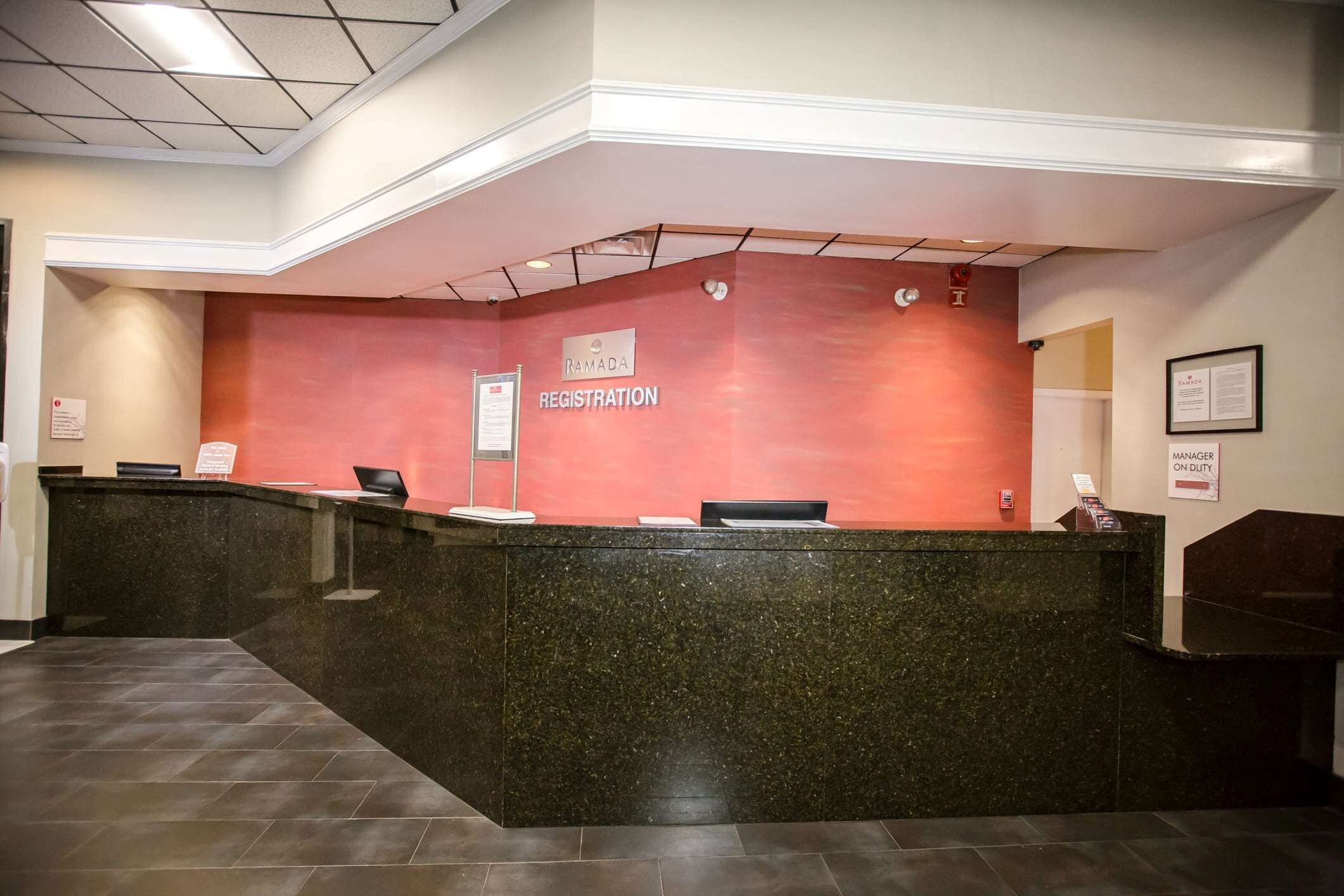 Foto - Ramada by Wyndham Jacksonville Hotel & Conference Center