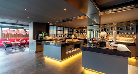 Daily buffet breakfast for a fee. PLAZA Premium Parkhotel Neu-Ulm
