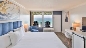 Room, 1 King Bed, Accessible (Bathtub w/ Grab Bars)