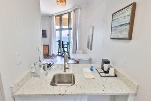 Suite, 1 cama de matrimonio grande (Bahama, Gulf View) | Tabla de planchar con plancha, cunas gratuitas, wifi gratis