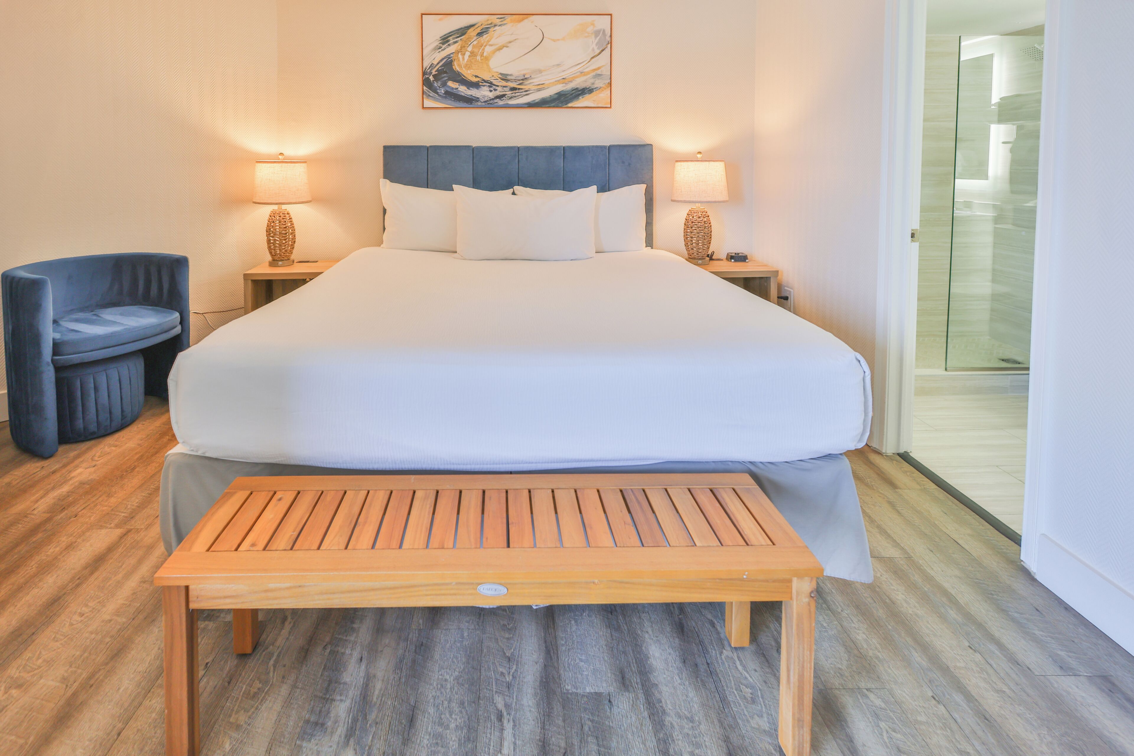 Estudio, 1 cama King size (Bahama, Partial View) | Tabla de planchar con plancha, cunas gratuitas y wifi gratis 