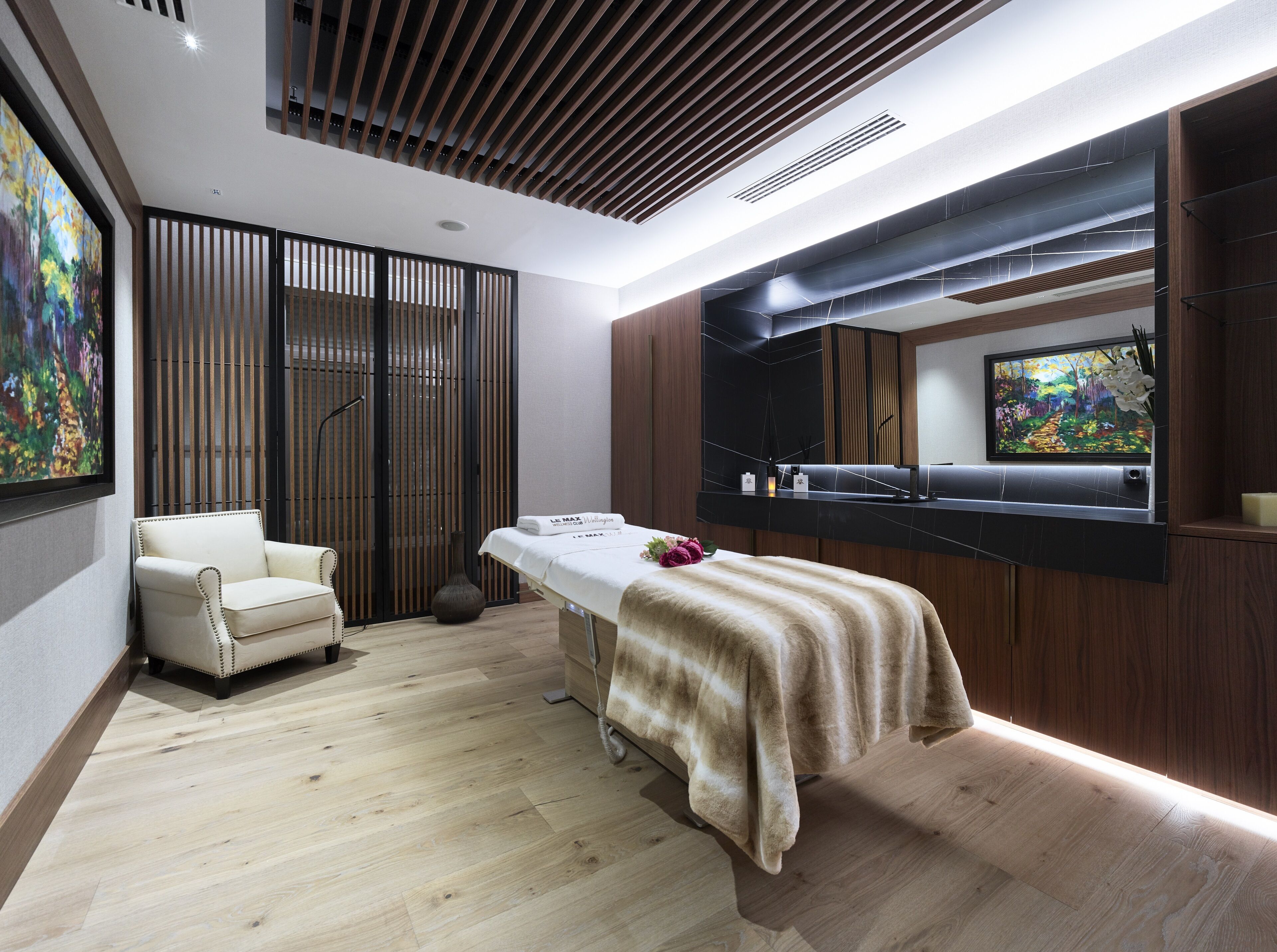 couples treatment room(s), sauna, hot tub, steam room
