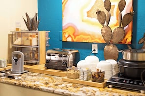 Tägliches inbegriffenes nach Wunsch zubereitetes Frühstück