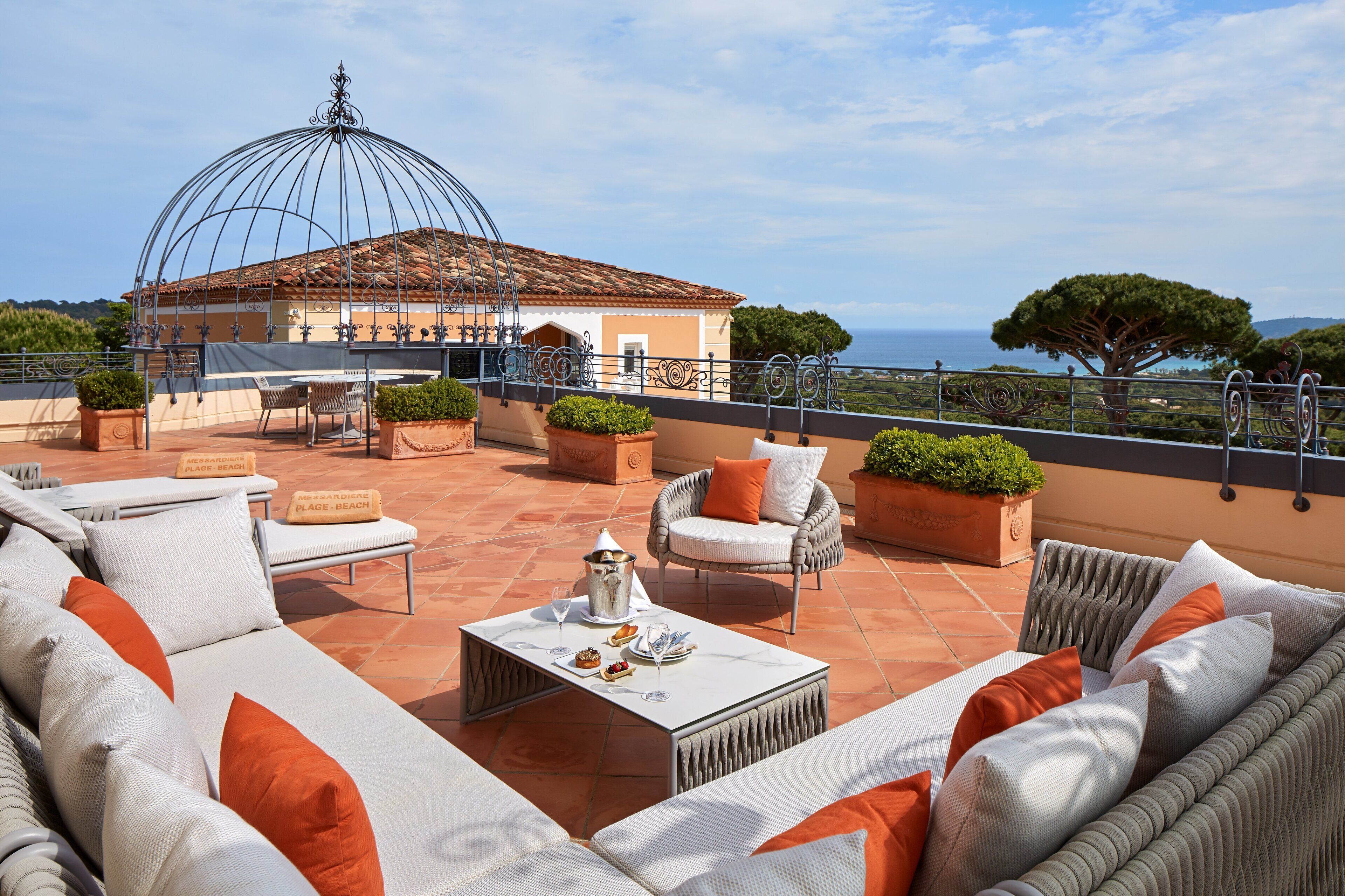 Premium bedding, free minibar, in-room safe, individually decorated