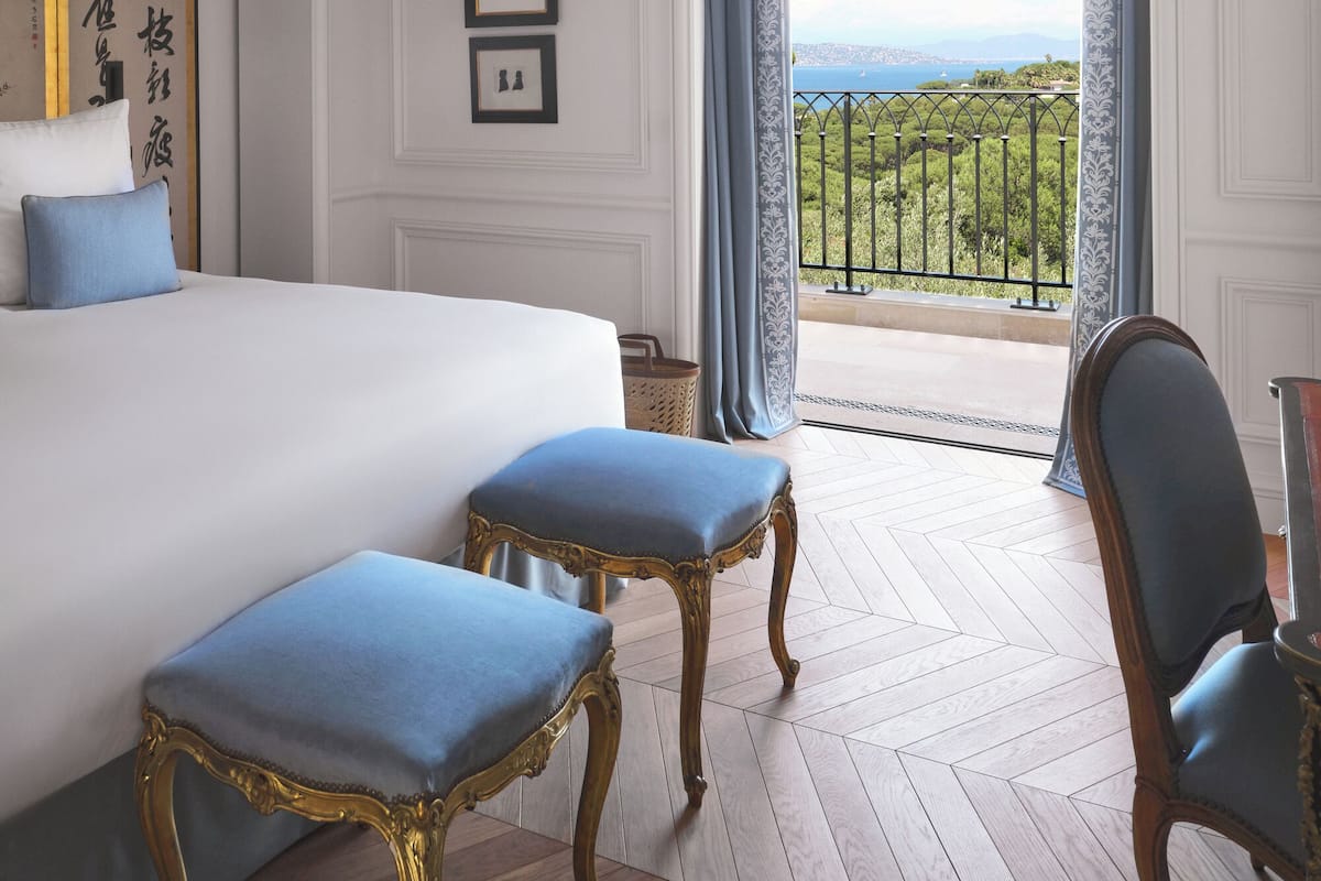 Suite, Multiple Beds | Premium bedding, free minibar, in-room safe, individually decorated