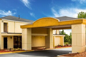 Exterior - Econo Lodge Conyers (Conyers)
