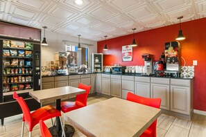 Breakfast area - Econo Lodge Conyers (Conyers)