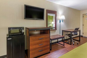 Chambre Standard, 1 très grand lit | Literie de qualité, lit avec matelas à plateau-coussin