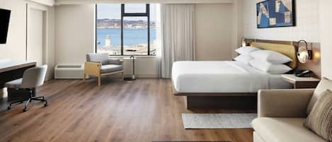 Premium Single Room, 1 King Bed | Premium bedding, pillowtop beds, in-room safe, desk