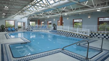 Indoor pool, pool loungers