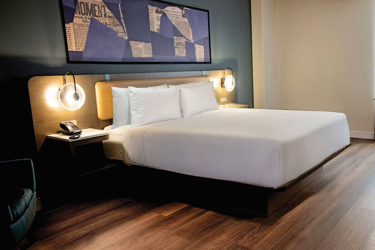 1 bedroom, premium bedding, pillow-top beds, in-room safe