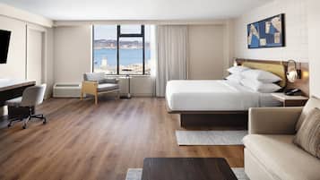 Junior Suite, 1 King Bed with Sofa bed, Harbour View