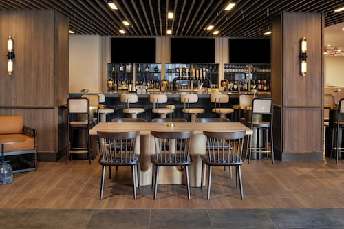 Delta Hotels by Marriott™ Halifax Downtown