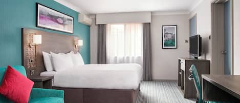 Ropa de cama de alta calidad y escritorio