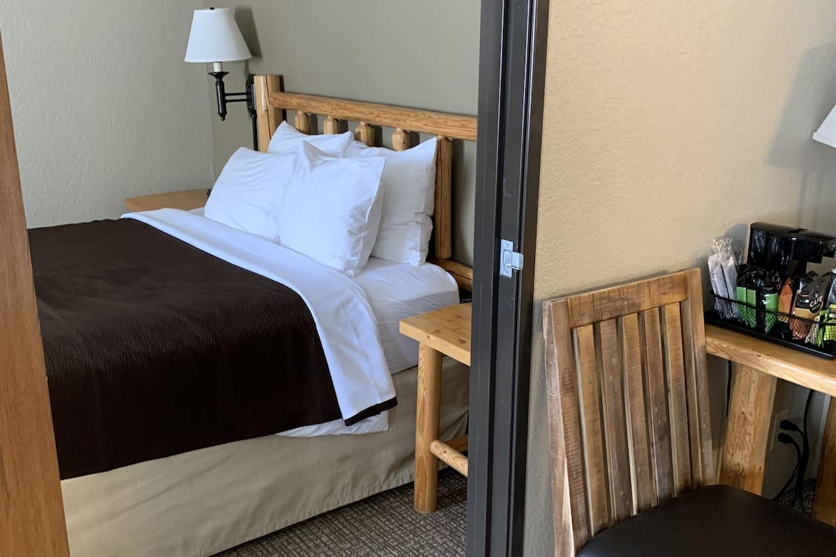 triple room, multiple beds, non smoking, refrigerator | blackout curtains, iron/ironing board, free wifi, bed sheets