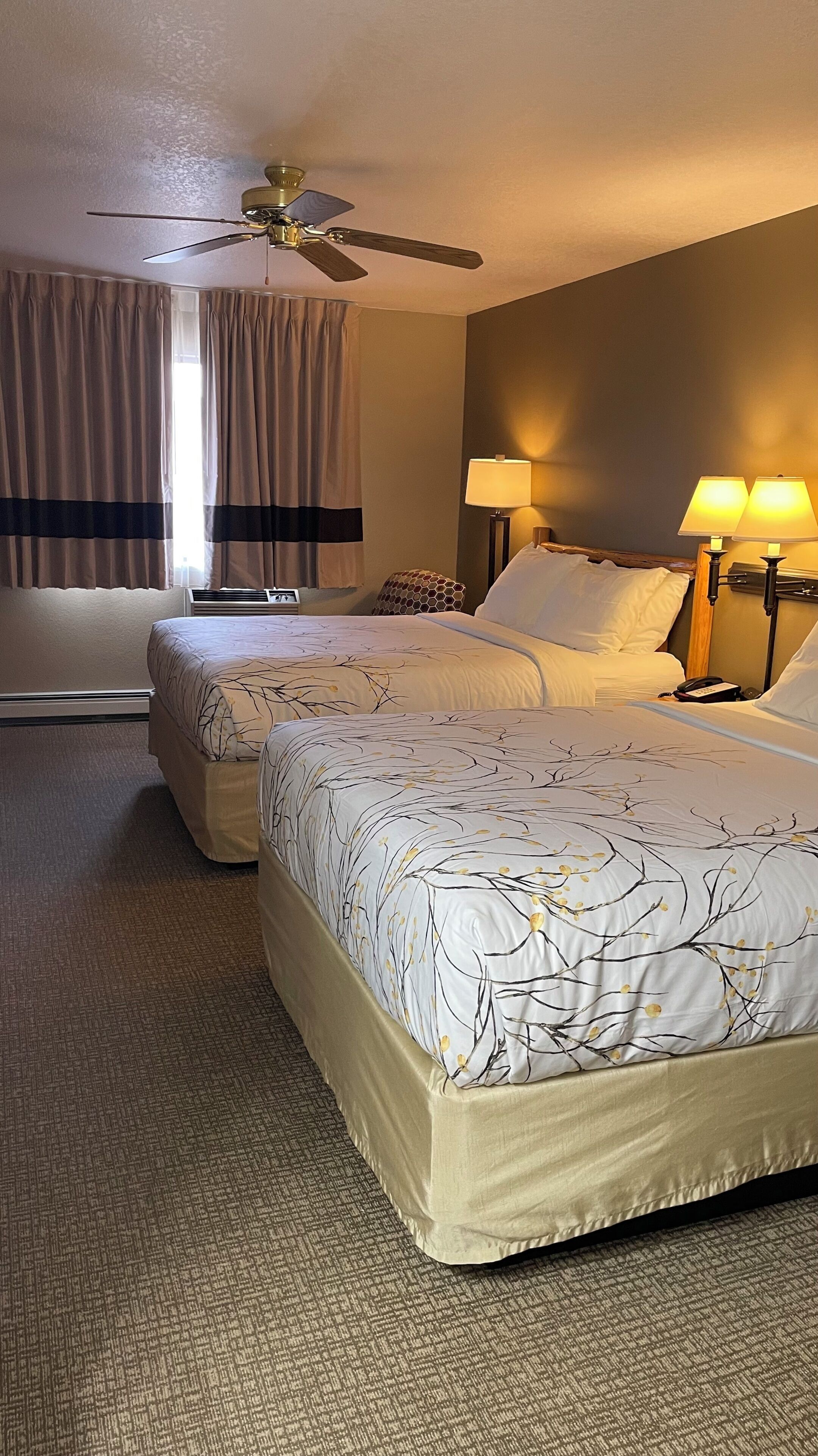 Standard Room, 2 Queen Beds, Refrigerator, Mountain View | Blackout curtains, iron/ironing board, free WiFi, bed sheets