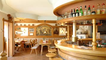 Bar (in der Unterkunft)