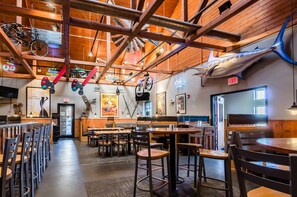 Dining - Quality Inn & Suites Colby (Colby)