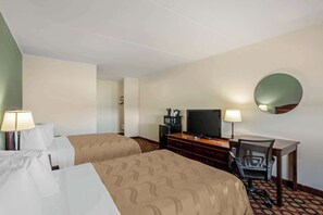 Zimmer, 2 Doppelbetten, Nichtraucher | 1 Schlafzimmer, Zimmersafe, Schreibtisch, Verdunkelungsvorhänge
