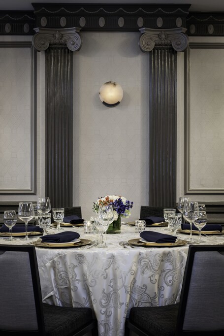 Phoenix Park Hotel - Image 15