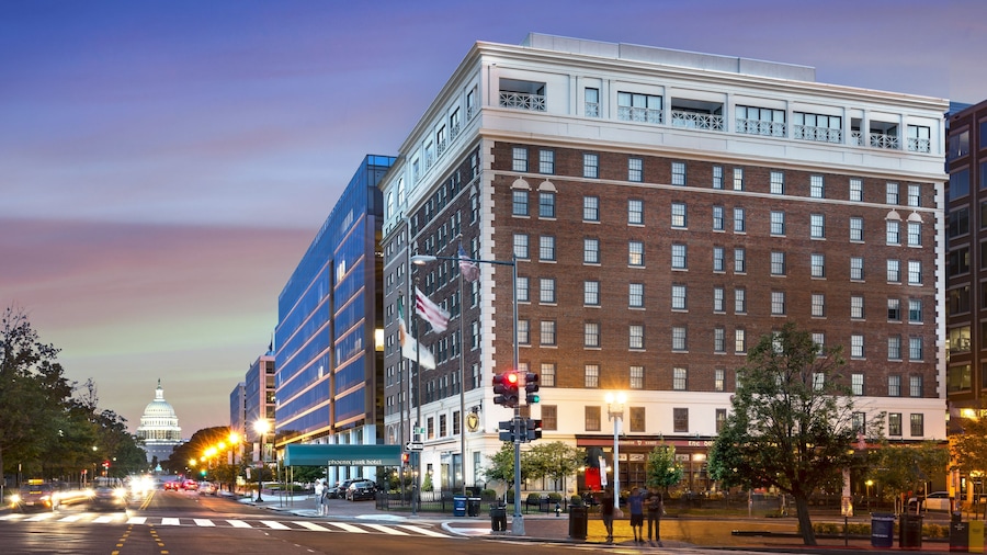 Phoenix Park Hotel