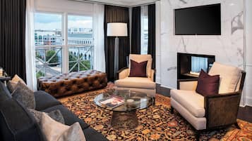 Congressional Penthouse Suite | Living area