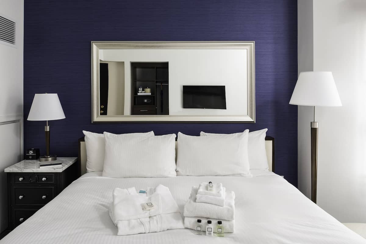Egyptian cotton sheets, premium bedding, down duvets, pillow-top beds