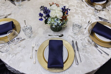 Phoenix Park Hotel - Image 14