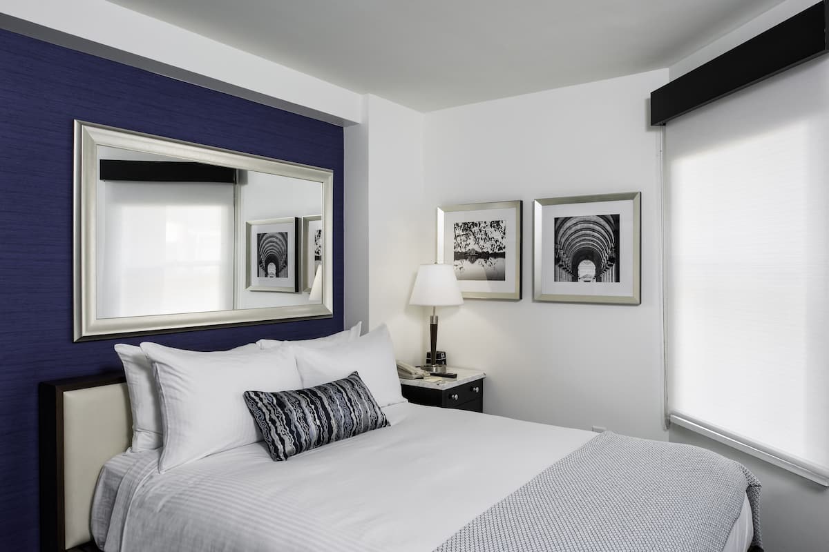 Standard Room, 1 Queen Bed | Egyptian cotton sheets, premium bedding, down duvets, pillow-top beds