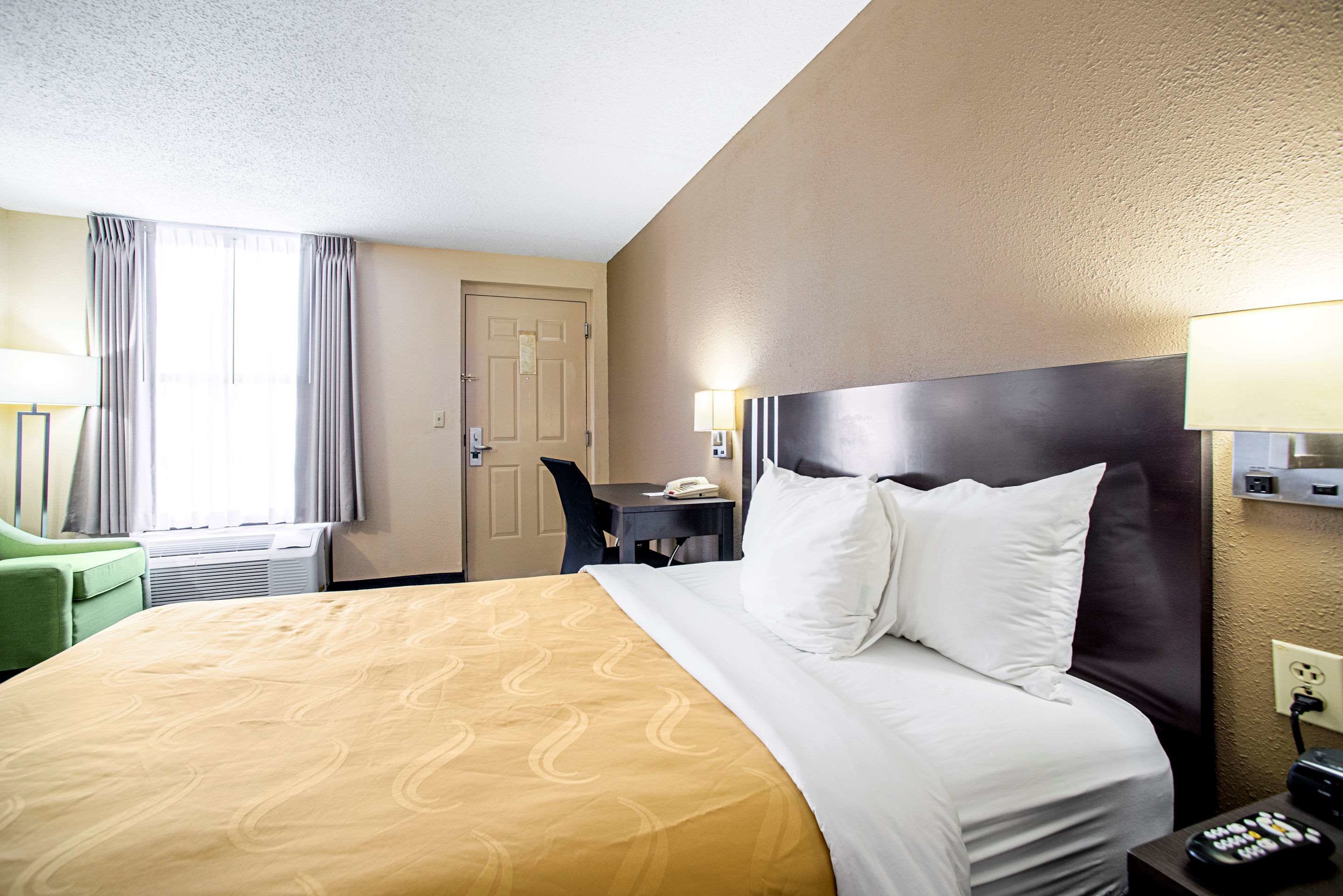 desk, laptop workspace, soundproofing, iron/ironing board