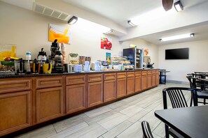 Coffee service - Quality Inn Near Six Flags St. Louis (Pacific)