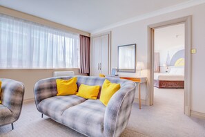 Junior Suite | Desk, iron/ironing board, free cribs/infant beds, rollaway beds - Atlantic Tower Hotel Liverpool By Sunday (Liverpool)