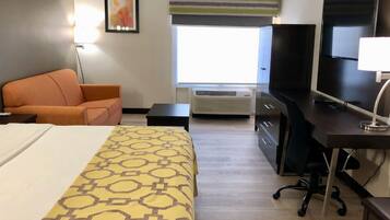Studio Suite, 1 King Bed, Non Smoking | Premium bedding, pillow-top beds, individually decorated