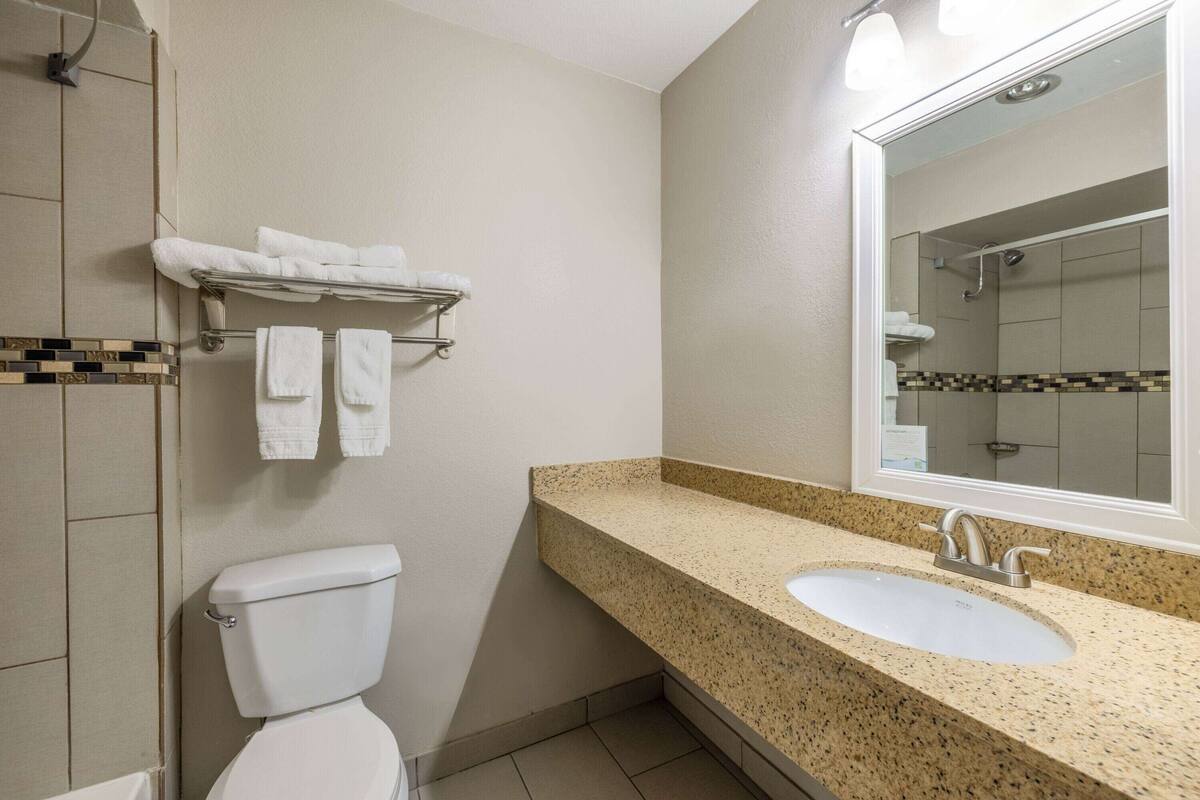 room, 2 double beds, non smoking | bathroom | free toiletries, hair dryer, towels