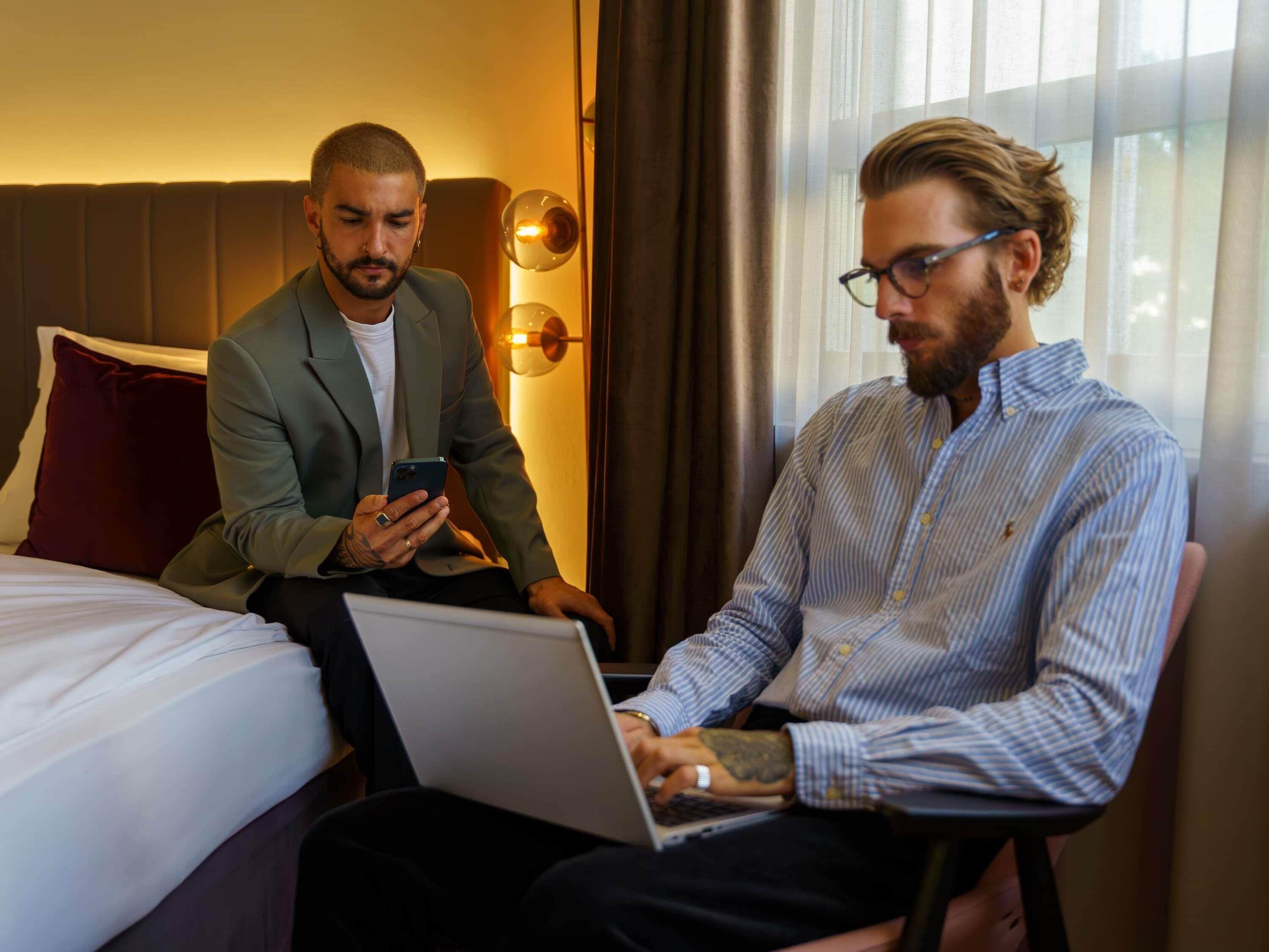 Tomannsrom – superior, 2 enkeltsenger | Sengetøy av topp kvalitet og senger med Select Comfort-madrass