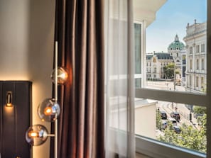 Premium bedding, Select Comfort beds, in-room safe, desk