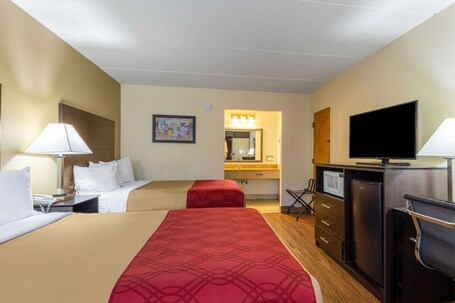 Quality Inn Asheville Airport - Image 40