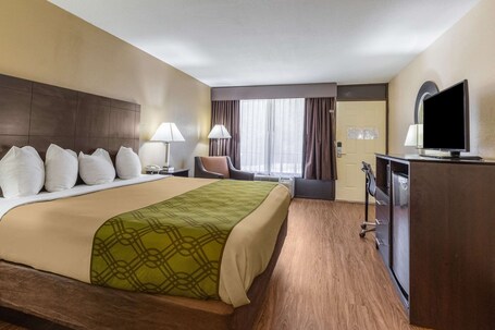 Quality Inn Asheville Airport - Image 14