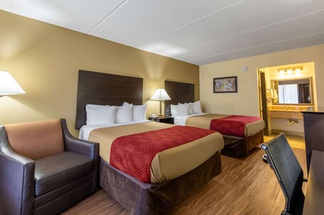 Quality Inn Asheville Airport - Image 41