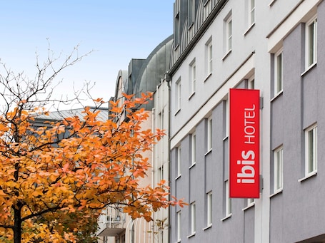 Exterior. ibis Mainz City