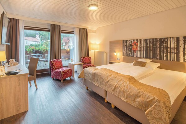 Comfort Room, 1 Double Bed (Quiet Location) | 10 bedrooms, premium bedding, down duvets, pillow-top beds - Best Western Plus Hotel Schwarzwald Residenz (Triberg im Schwarzwald)
